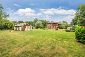 Property and garden- click for photo gallery